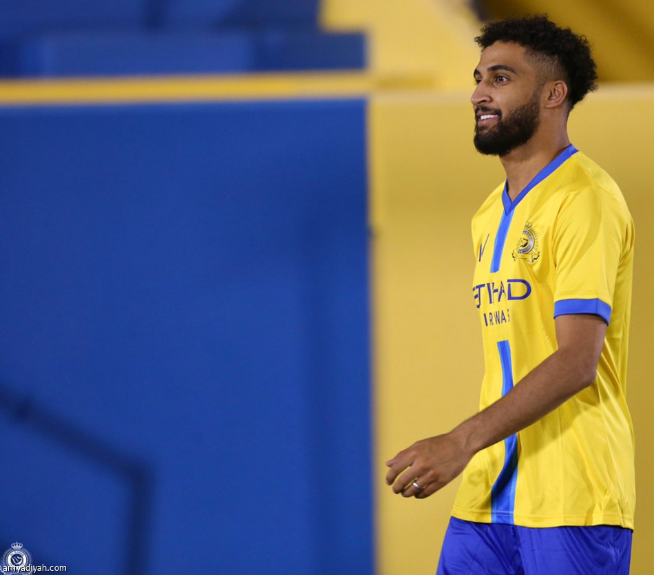 النصر ينطلق بمشاركة حمدالله وجوليانو