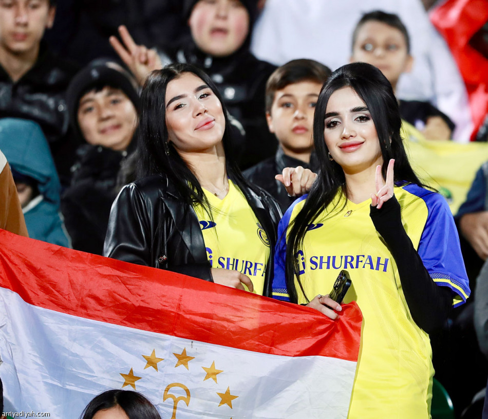 كاسترو
يعيد واقعتي فيتوريا