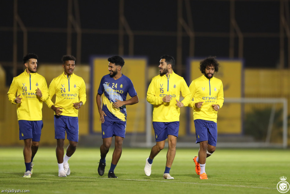 قبل الهلال.. النصر يعود تدريجيا