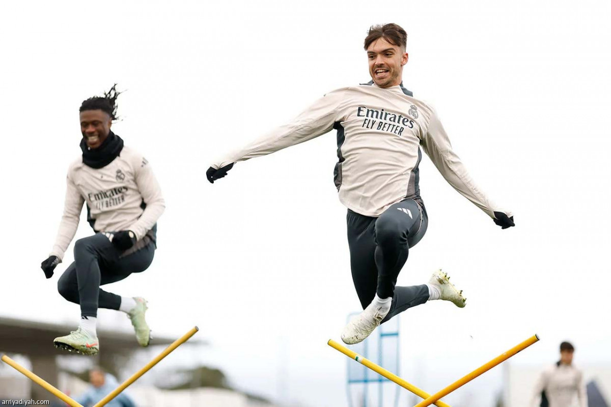 الريال.. ضغط واستحواذ