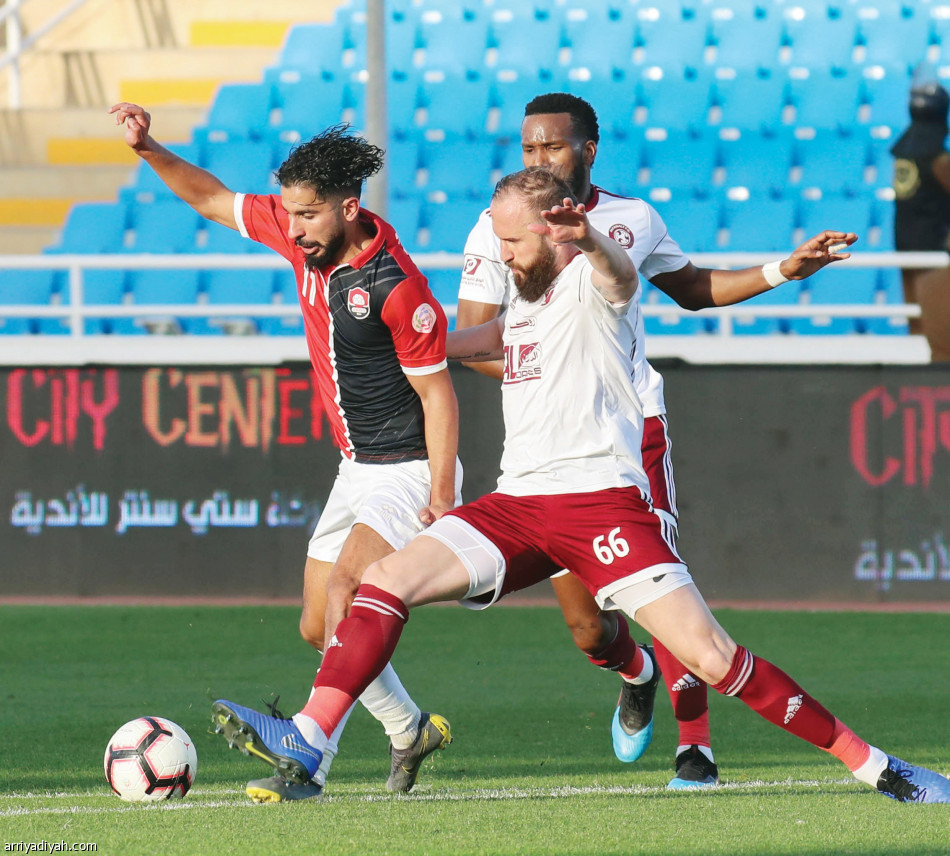 الفيصلي 
يضرب الرائد رايح جاي