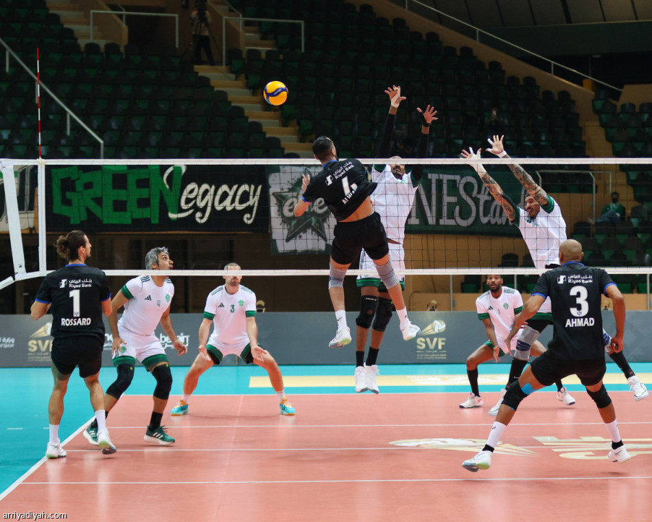 نخبة الطائرة.. الهلال يُسقط الأهلي