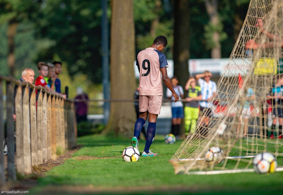 التعاون يمطر شباك الهولندي بسداسية
