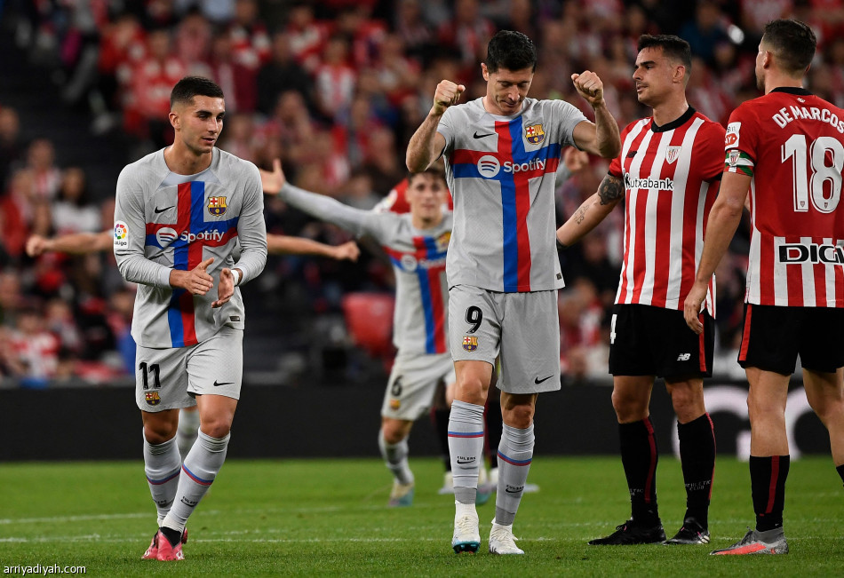 قبل الكلاسيكو.. برشلونة يخطف نقاط بيلباو