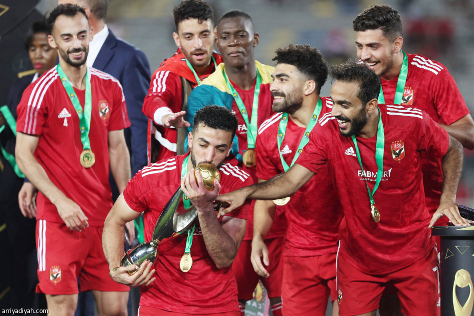 مكافأة اللقب..
نصف مليون