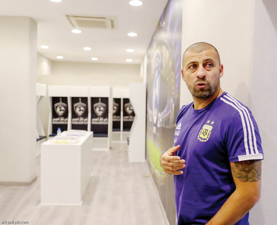 زيارة  إلى مقر الهلال