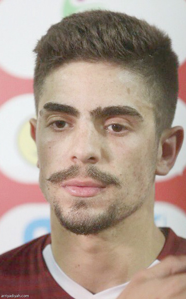 شاموسكا.. 
يناور قبل الفتح