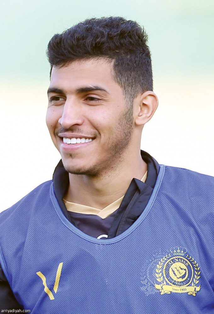 النصر 
يستعيد الثلاثي