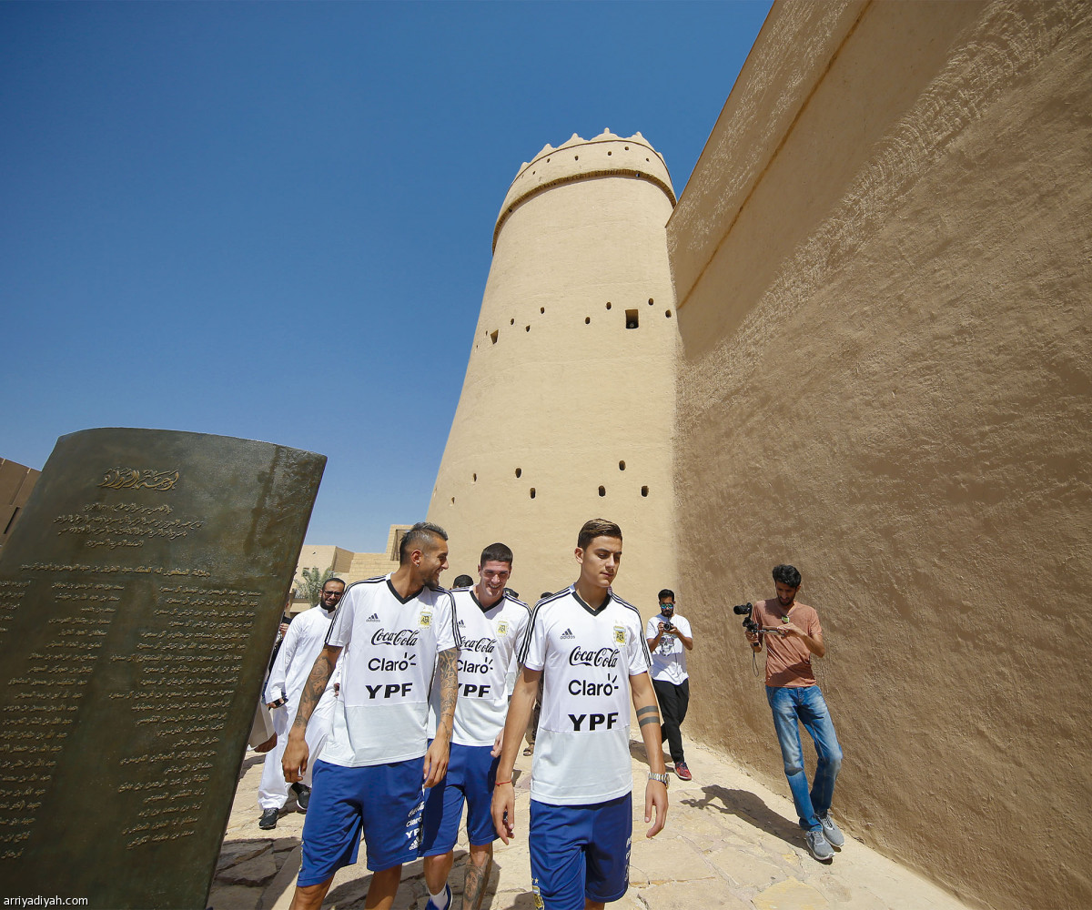 «التانجو» في المصمك