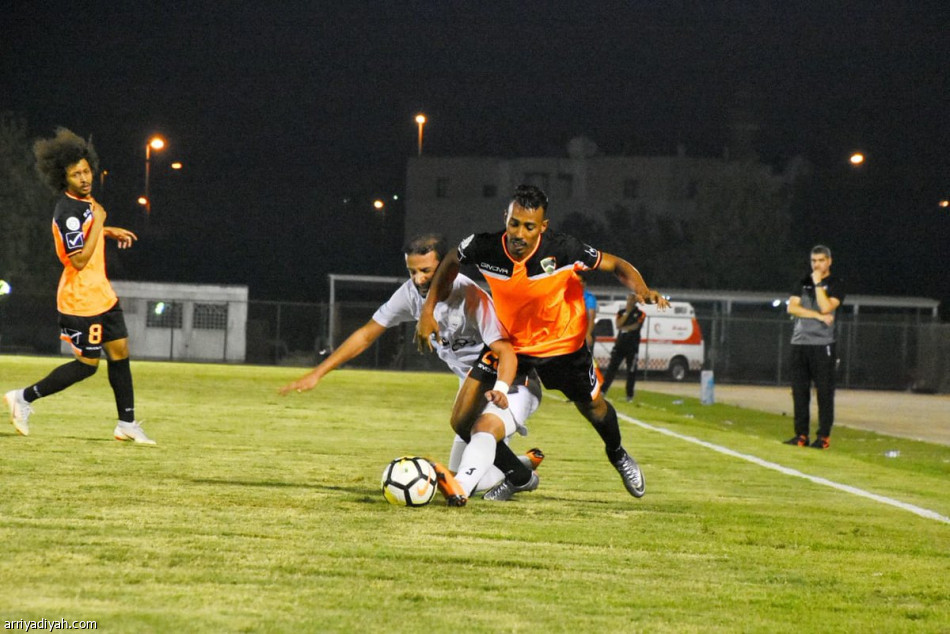 العين يطير بصدارة دوري الأولى