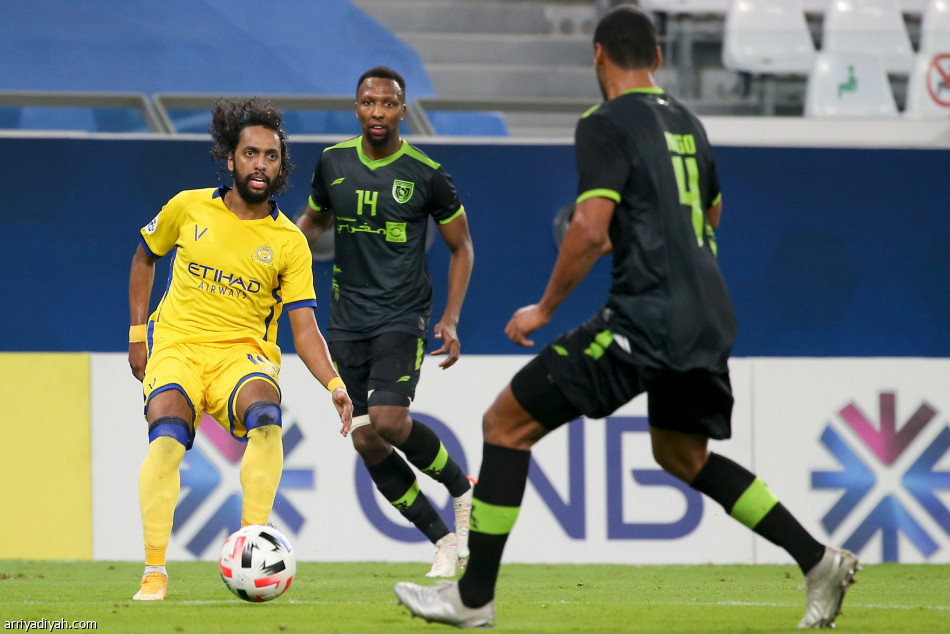 حمدالله يقود النصر إلى ربع النهائي