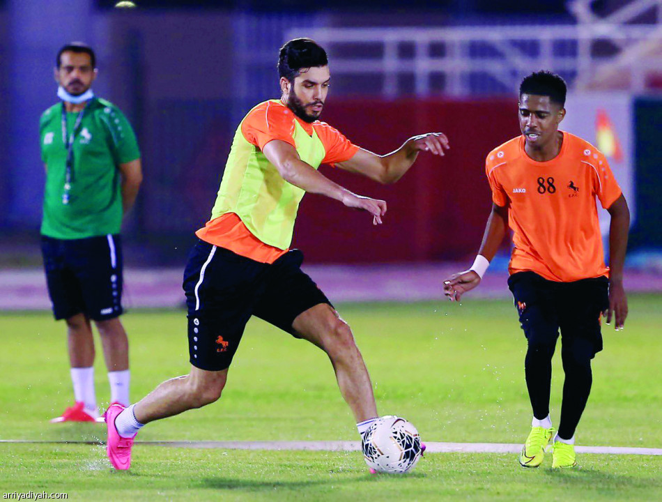 الاتفاق.. 
على 4 غرف