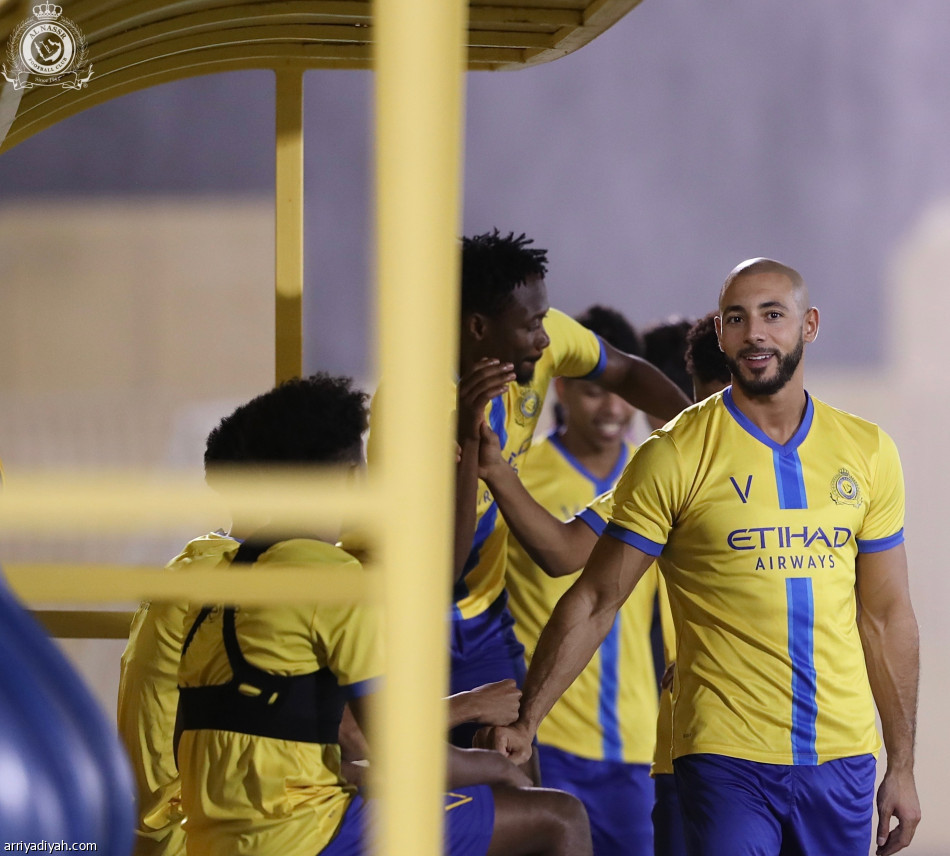 الاتحاد والنصر يرفعان إعداد الكلاسيكو