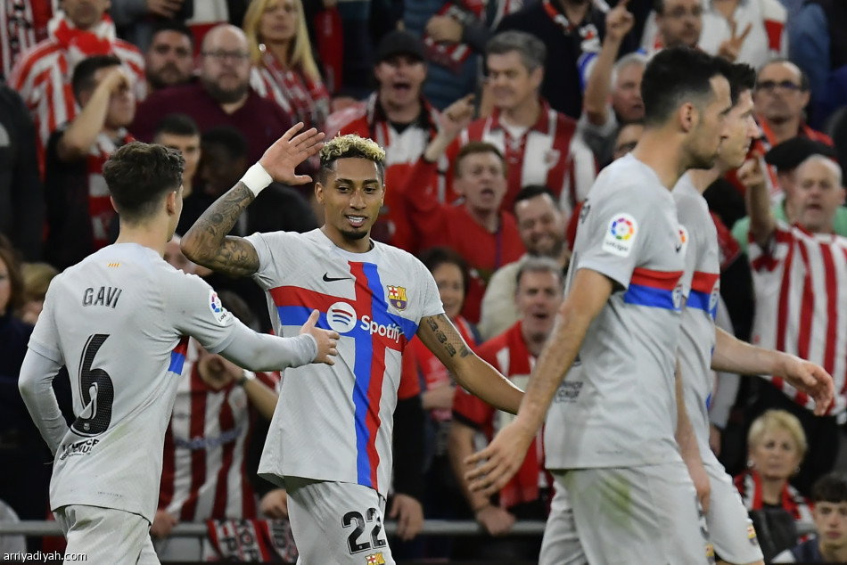 قبل الكلاسيكو.. برشلونة يخطف نقاط بيلباو