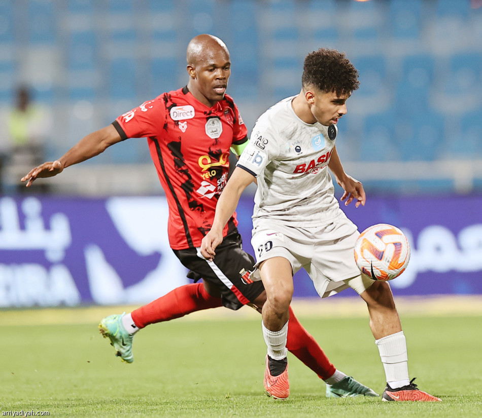 جراي يوقف
انطلاقة ضمك