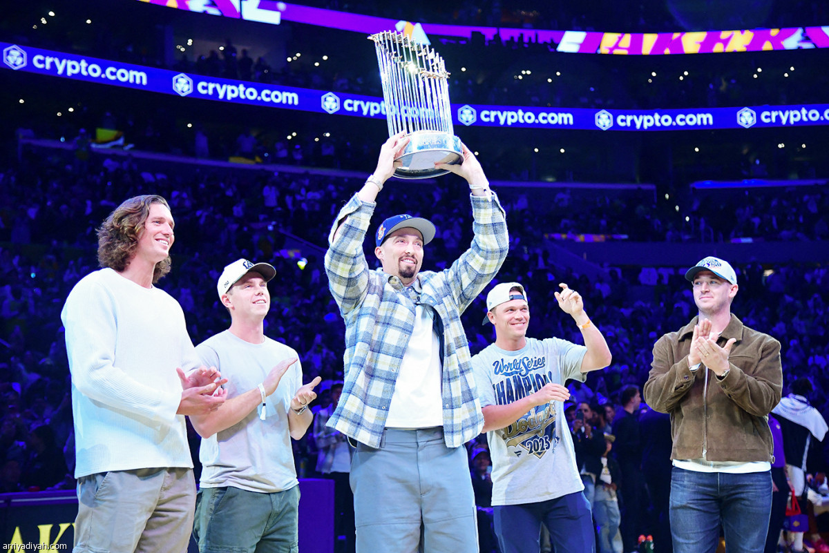 تكريم الأبطال