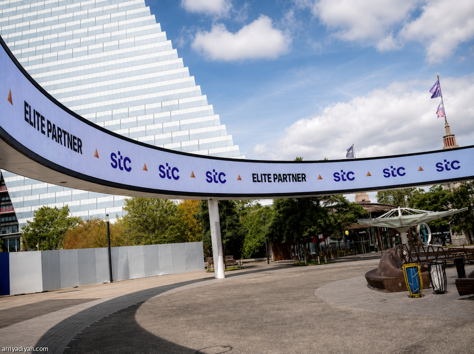 وسط حضور واسع في باريس.. مسرح «stc Contenders» يجمع بين المنافسات المجتمعية والتصفيات التأهيلية الأخيرة في بطولة كأس العالم للرياضات الإلكترونية 2026