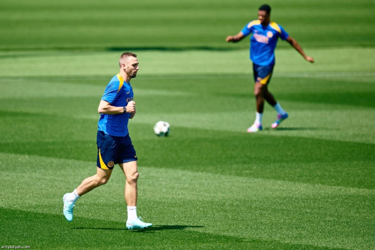 الإنتر يتدرب ويغادر