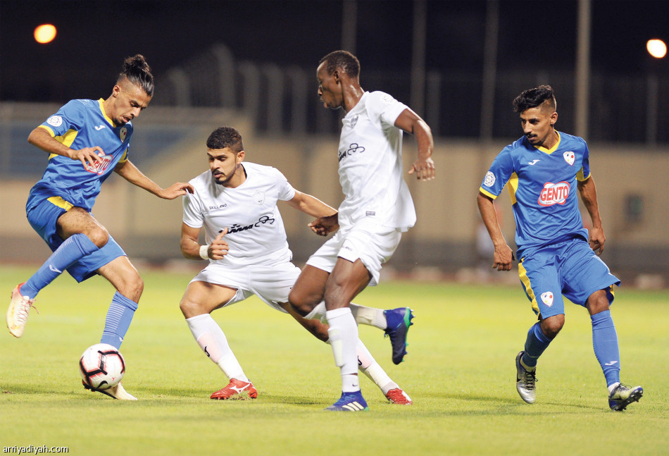 العين
يقبض على الصدارة
