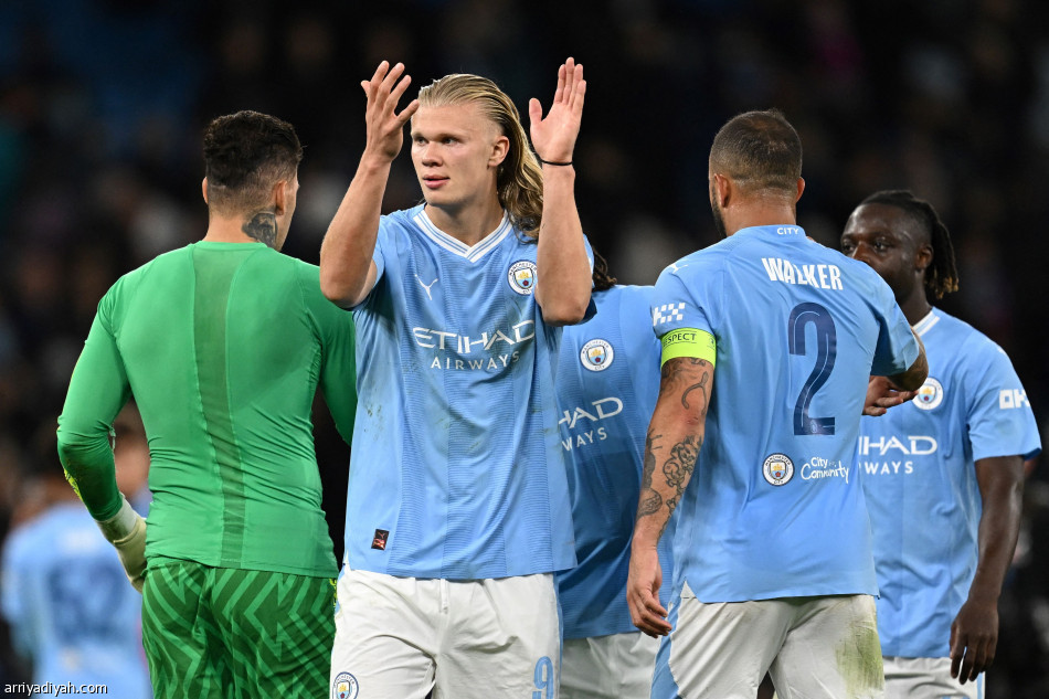 سيتي يدشن حملة الدفاع عن اللقب بنقاط النجم الأحمر