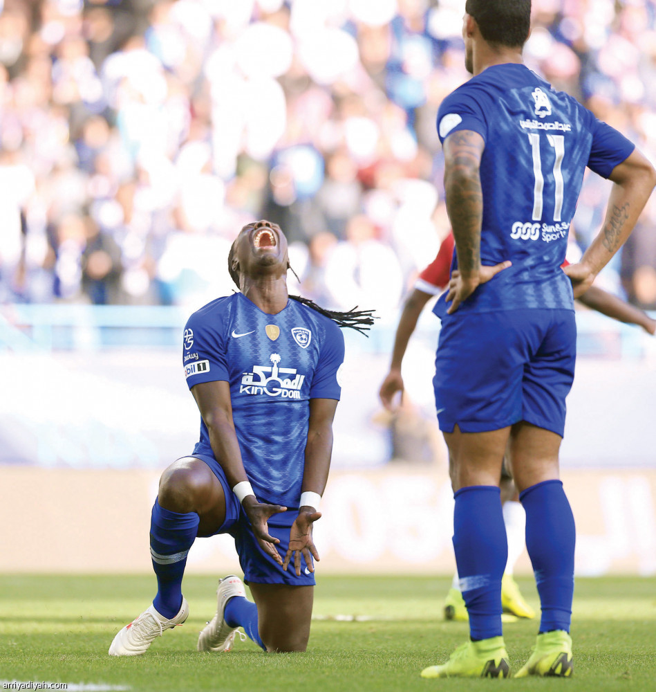 الهلال يتعثر.. 
وخيسوس: لن أغادر