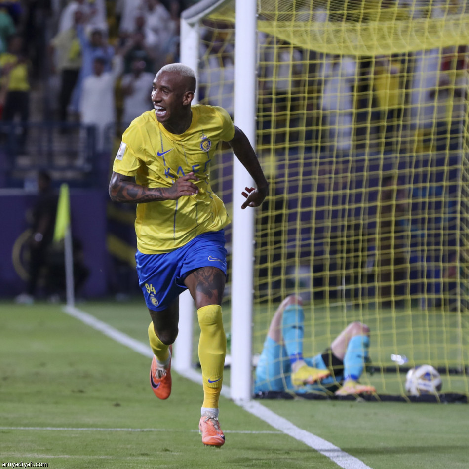 النصر يؤمن الصدارة الآسيوية بثلاثية الطاجيكي