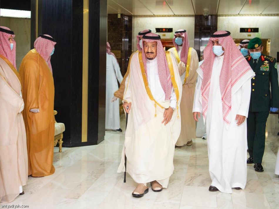 الرياضيون يبتهجون بسلامة قائد الأمة