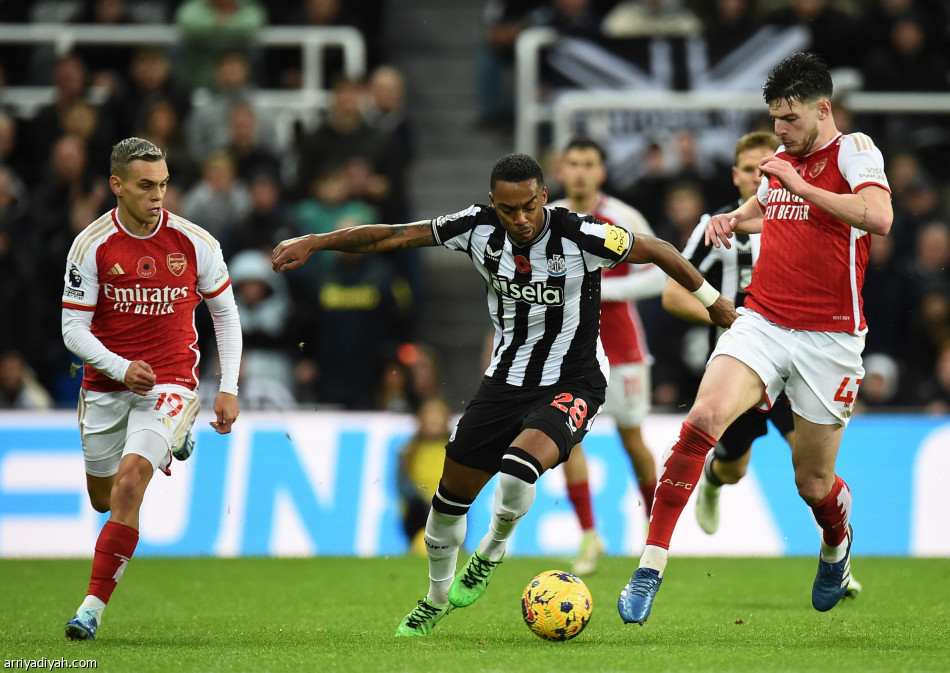نيوكاسل يذيق أرسنال الخسارة الأولى