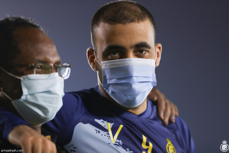قبل الهلال.. النصر يعود تدريجيا