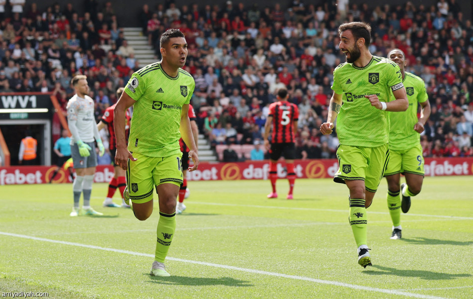 يونايتد يعبر بورنموث.. ويقترب من الأبطال