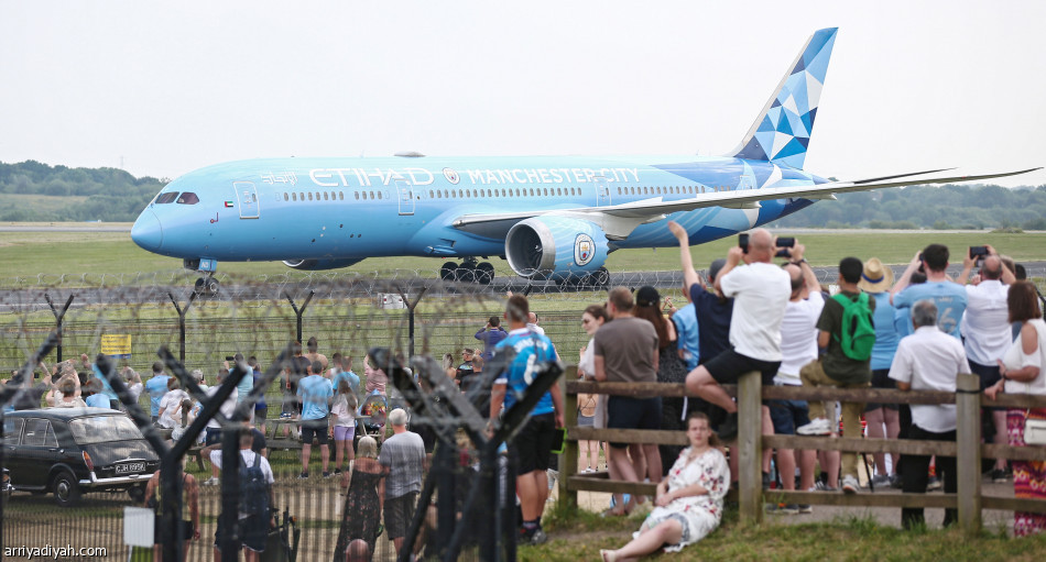 مانشستر
تزف الملوك الجدد