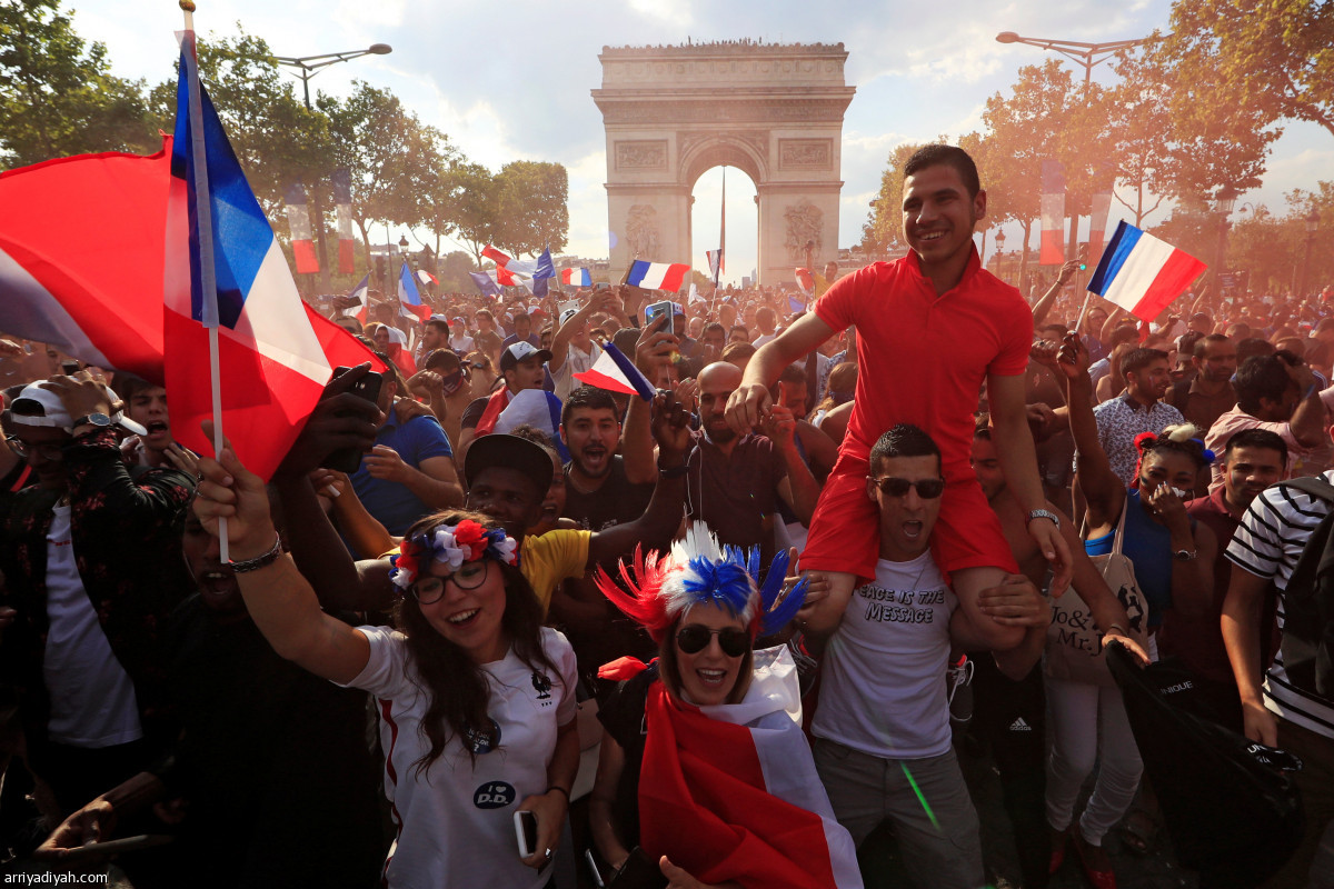 باريس تبتهج