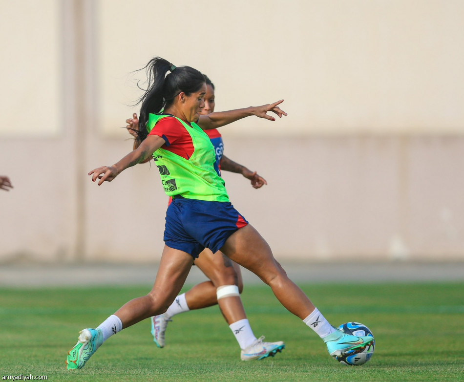 أبها تحتضن معسكر سيدات بنما