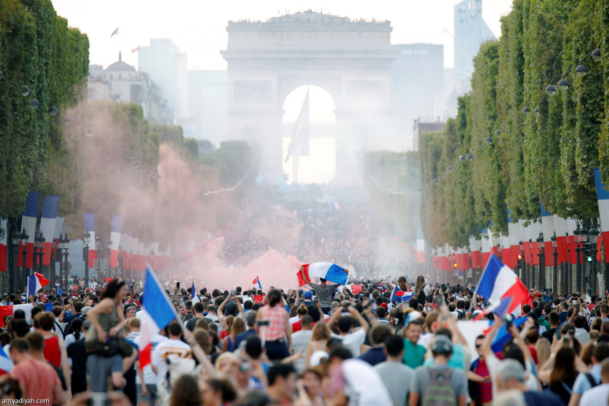 باريس تبتهج