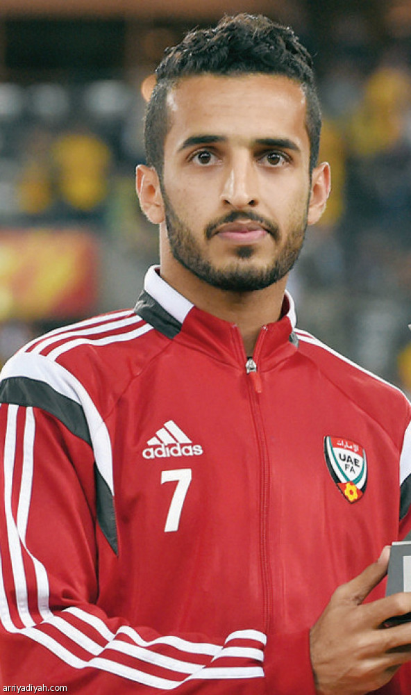 5 عرب 
يحملون الآمال