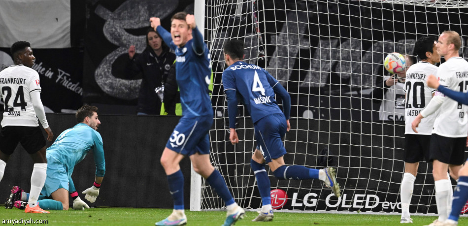 الدوري الألماني..  فرانكفورت يواصل نزيف النقاط
