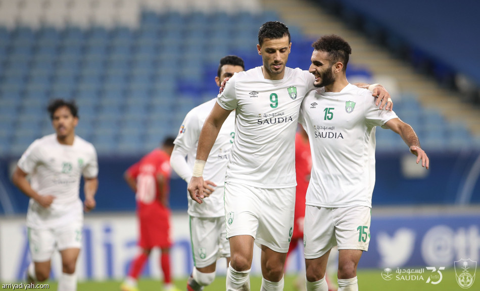 بالترجيحية.. الأهلي يعبر إلى ربع النهائي