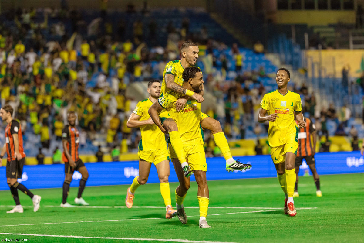 كينج بطل رباعية الخليج