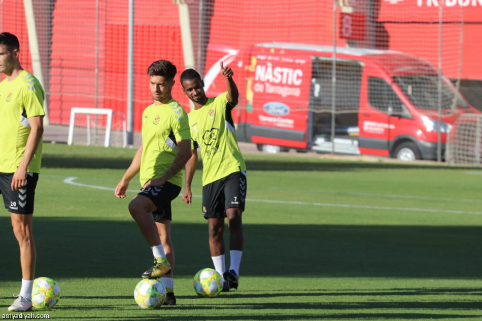 لاعب سعودي ينضم إلى ناستيك  الإسباني