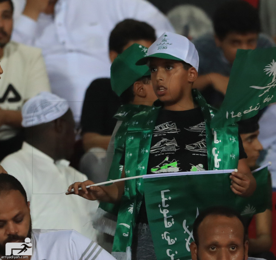 «الشرائع» يتوشح الأخضر