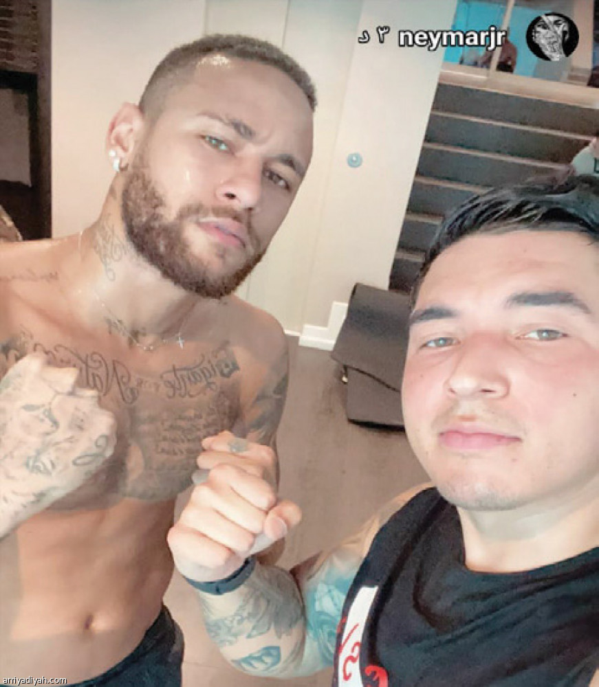 كورونا 
يكشف مواهب النجوم