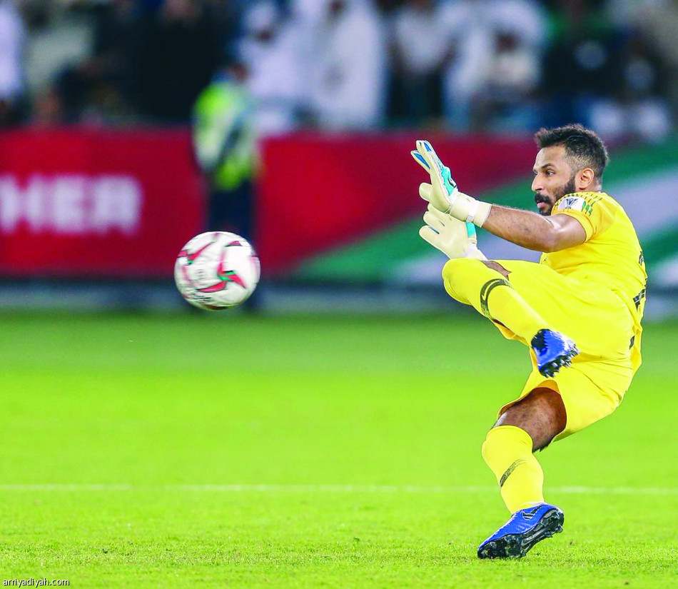 حارس المنتخب السعودي يتألق  أمام قطر