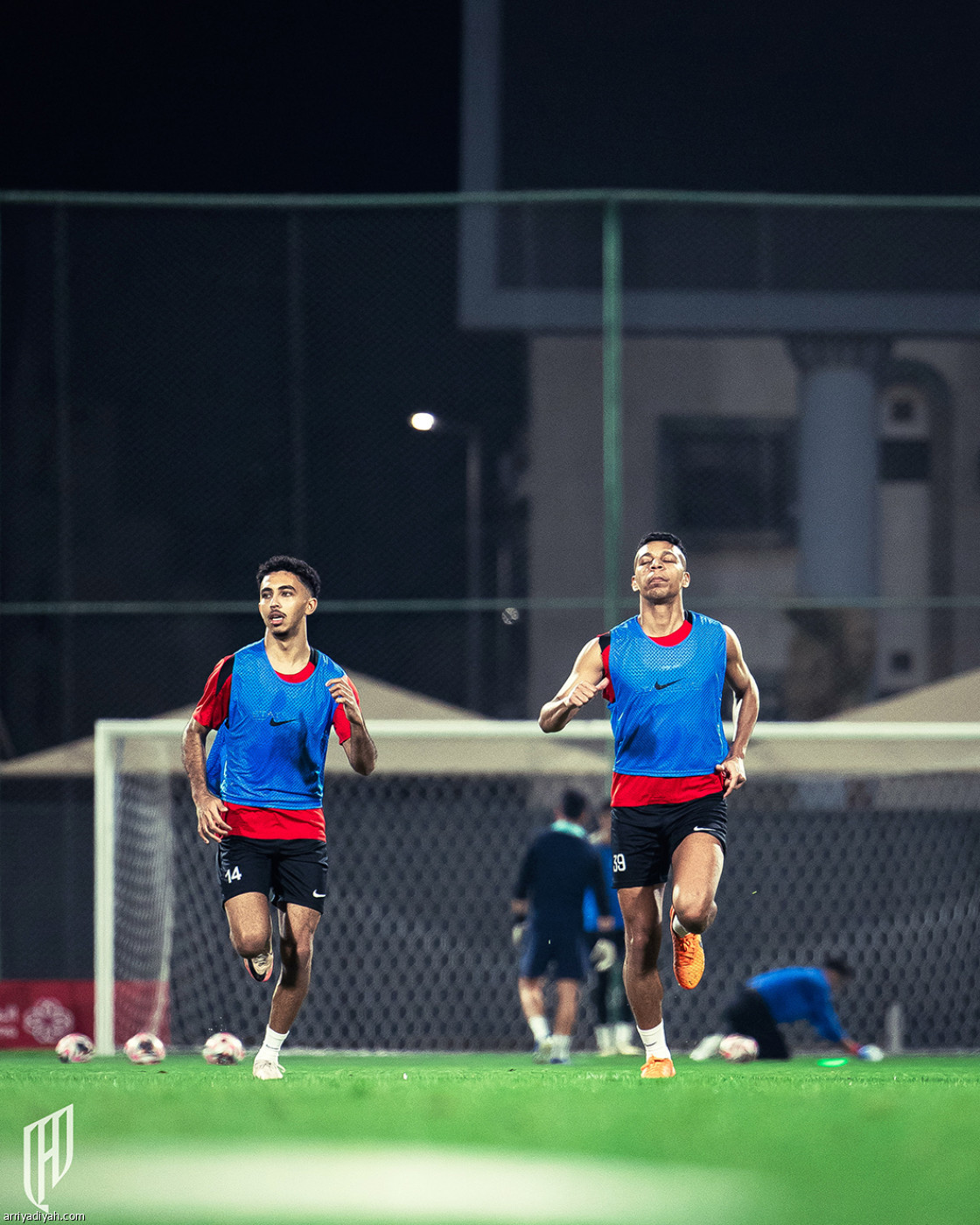 القادسية والرائد يتأهبان