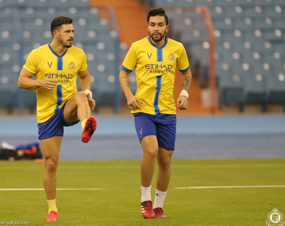 «الدرة» يستقبل النصر قبل الديربي