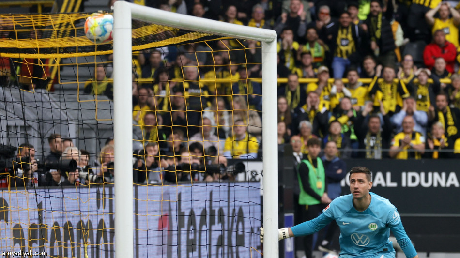 دورتموند يكتسح  فولفسبورج بسداسية