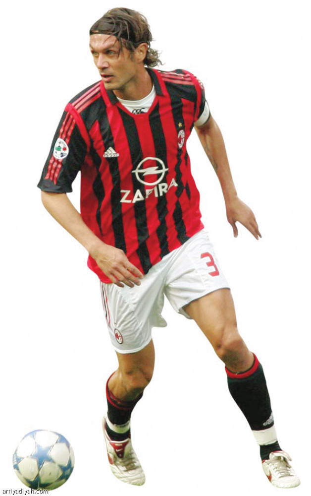 المدافعون..
نجوم خلف الأضواء