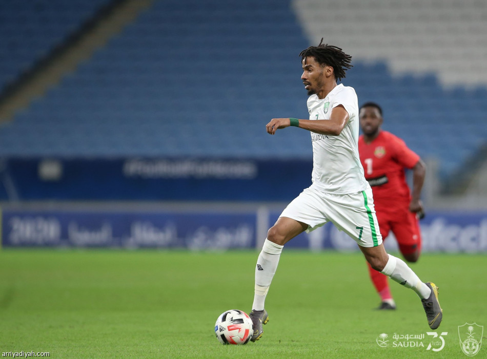 بالترجيحية.. الأهلي يعبر إلى ربع النهائي
