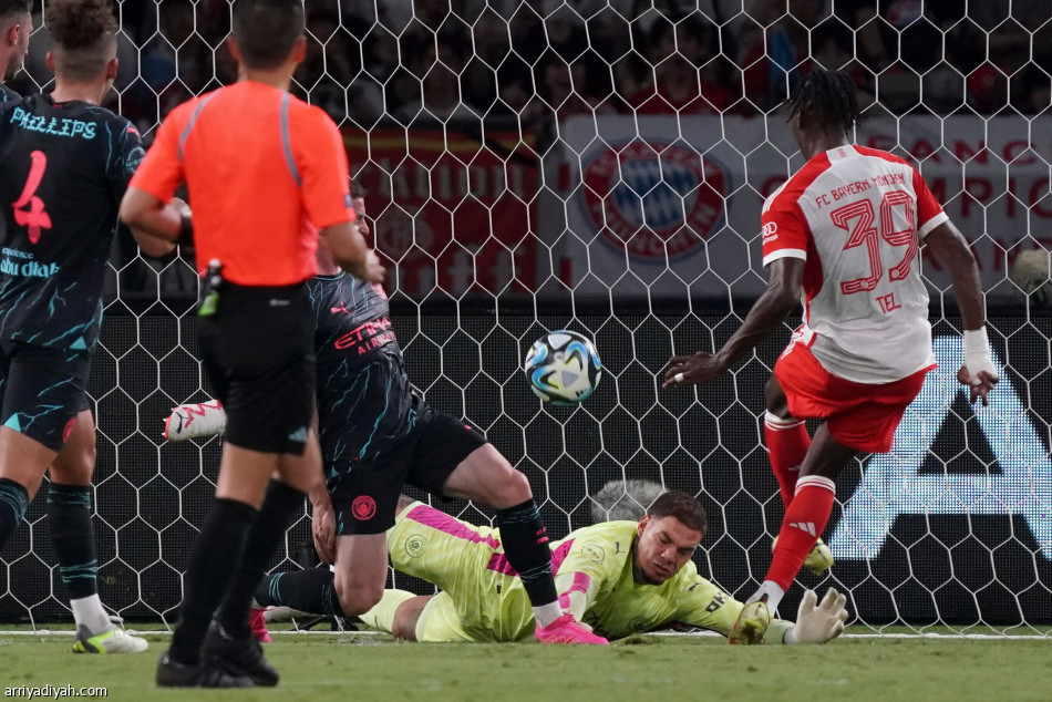 السيتي يكسب البايرن بثنائية