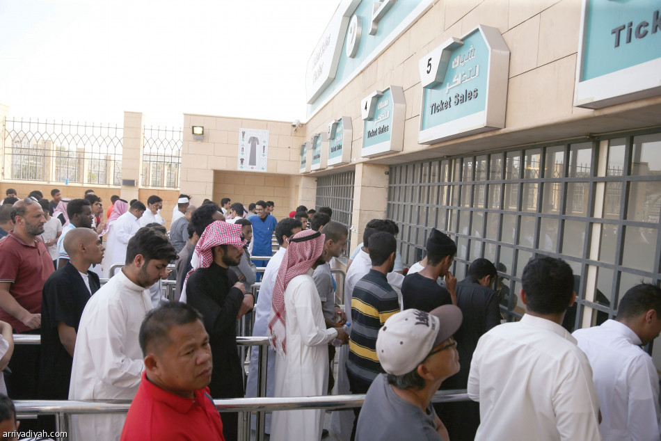 ملعب الملز..
الهلالية نفدت