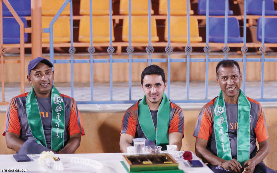 اللون الأخضر يوحد الرياضيين